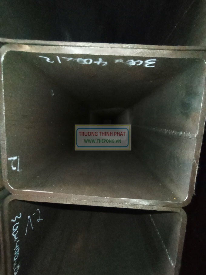 Thép hộp 300x400